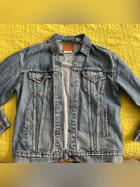 Levi’s Trucker Jacket